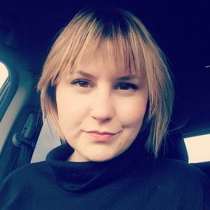 Meet your Posher, Molly